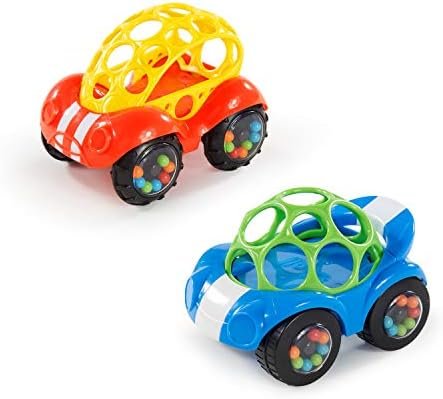 Bright Starts Oball Hochet & Roll Sports Voiture de course, jouet facile à saisir, à partir de 3 mois, couleur aléatoire bleu ou rouge, (1 pièce)
