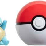 Pokémon Carapuce and Poké Ball Clip 'N' Go - Includes a 5cm Battle Figure and Poké Ball Accessory